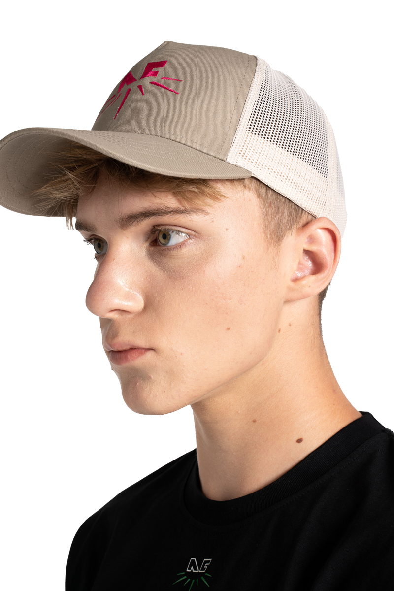 cap beige ricamo fucsia3 1 1